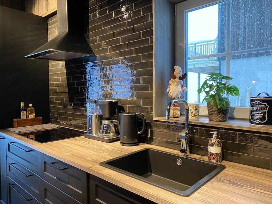 Modern Stuga Med Ski Lodge Kaensla Järvsö 외부 사진